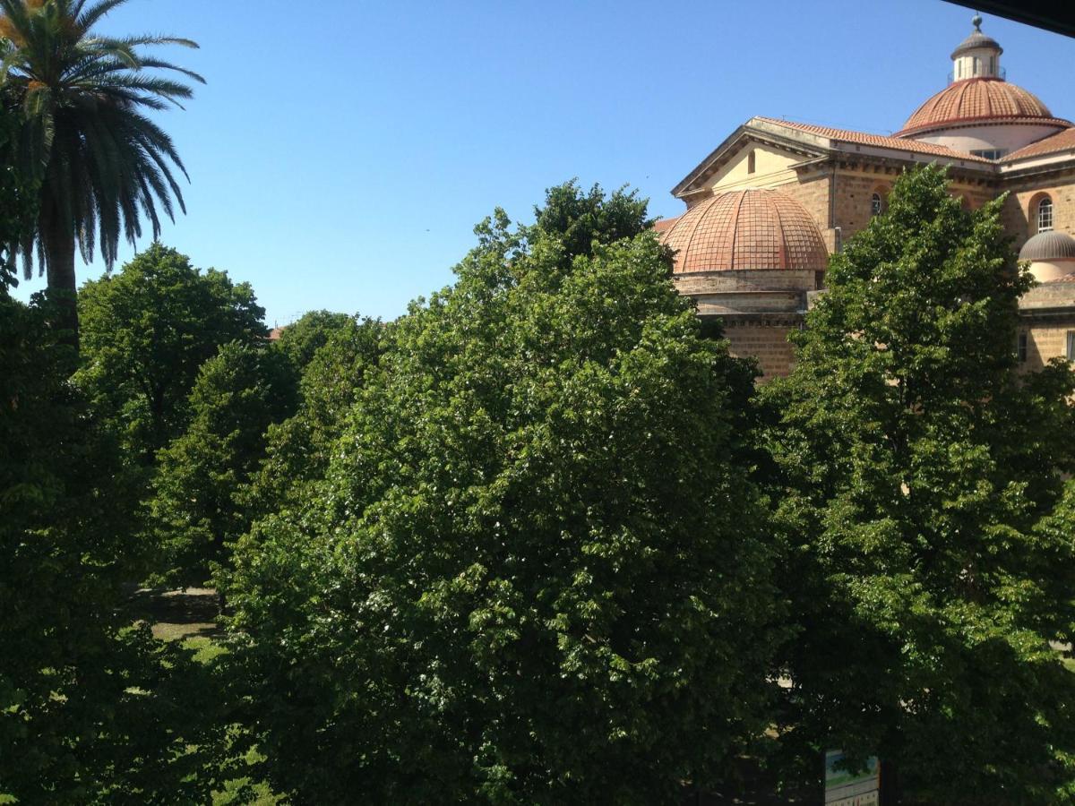 Casabase Hotel Livorno Exterior foto
